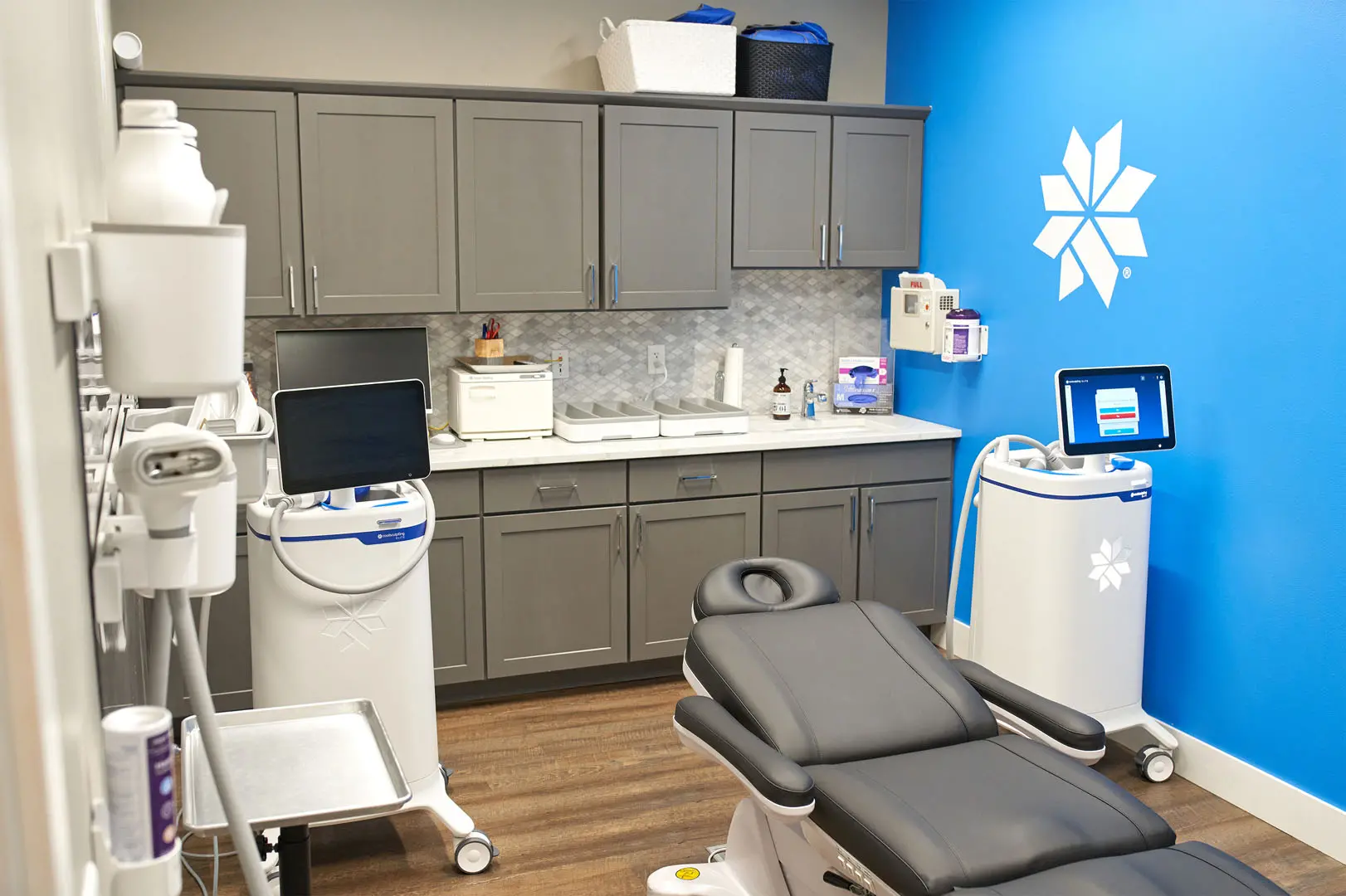 revive clinic interior