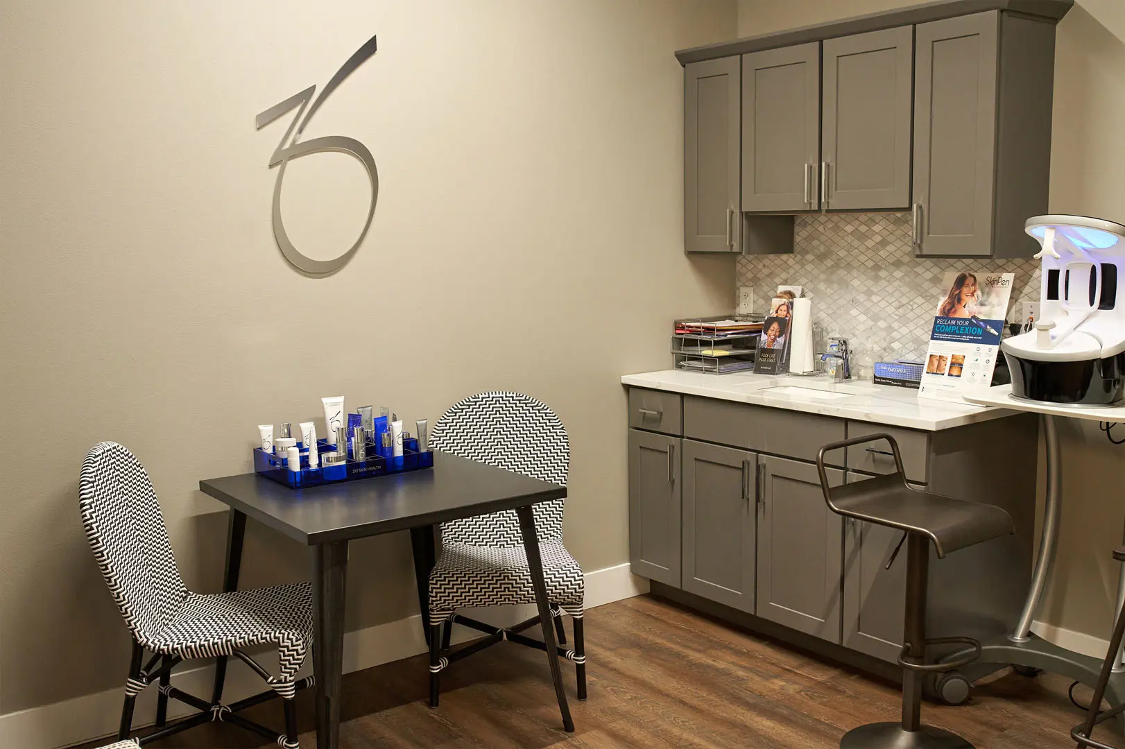 revive clinic interior